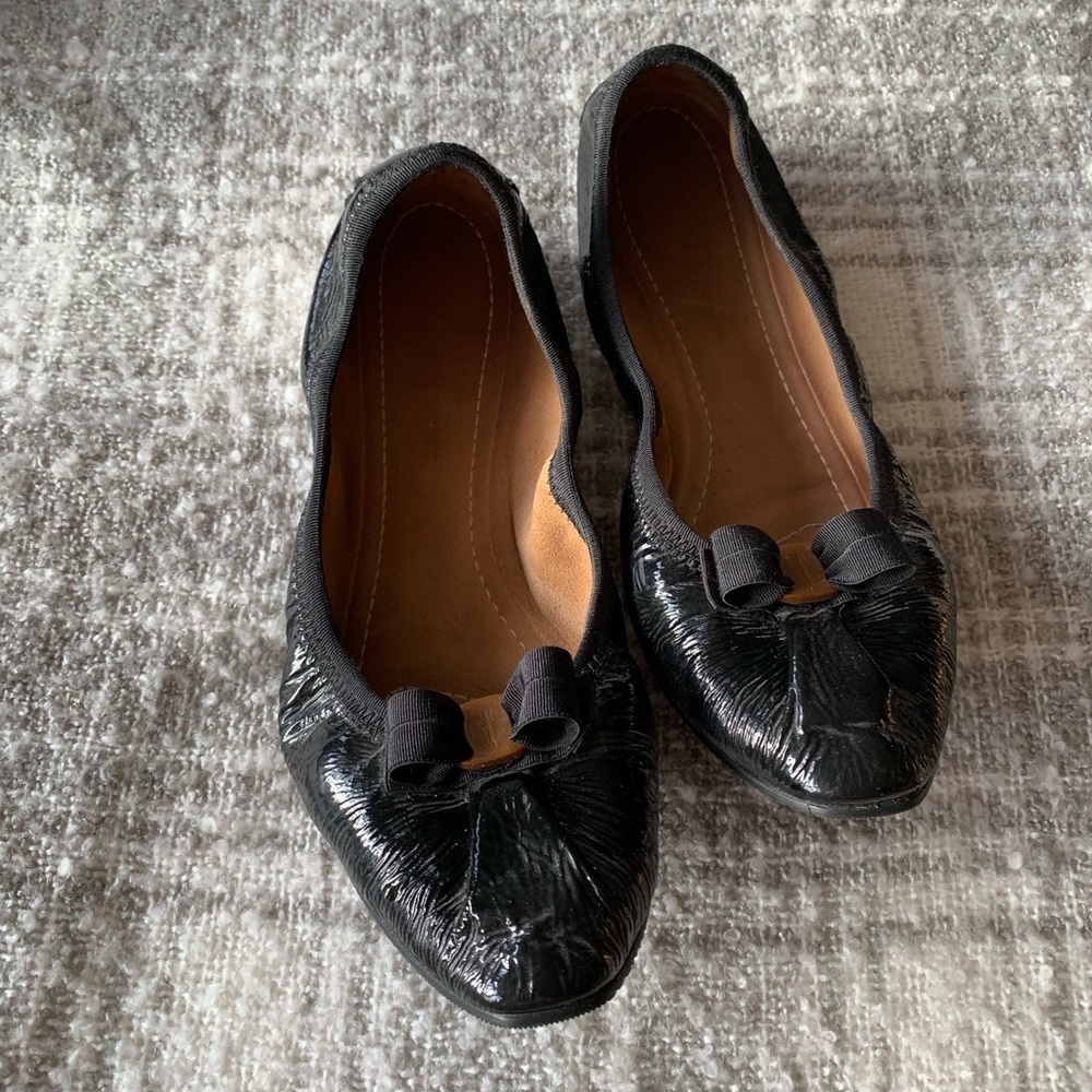 Salvatore Ferragamo black flats